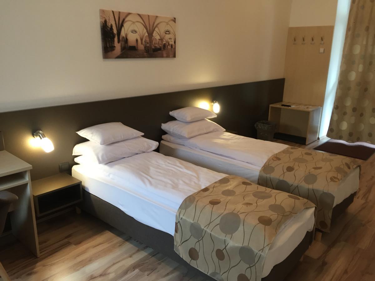 Pizza Tabor Apartman Mişcolţ Exterior foto